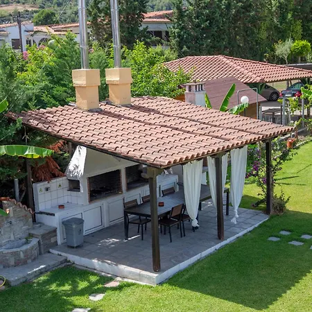 Theramvos Superior Pensionat 3*