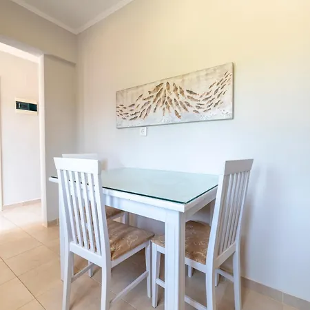 Theramvos Superior Guest house *