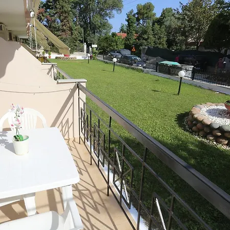 Guest house Theramvos Superior